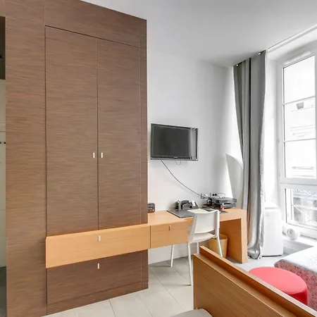 Elegance Confort A L'odeon By Weekome Paris